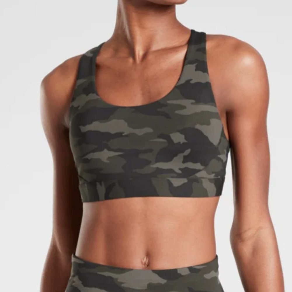 ATHLETA A-C Ultimate Bra In Supersonic, Olive  Camo | Small